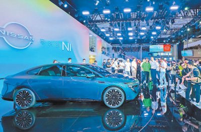 广州车展，见证汽车强国建设新进展（新时代画卷）