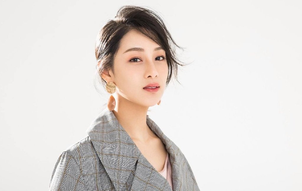 脸没恢复就别接戏了,“馒头脸蛋”演啥都拉胯,这些演员不羞吗?休闲区蓝鸢梦想 - Www.slyday.coM 脸没恢复就别接戏了,“馒头脸蛋”演啥都拉胯,这些演员不羞吗?休闲区蓝鸢梦想 - Www.slyday.coM