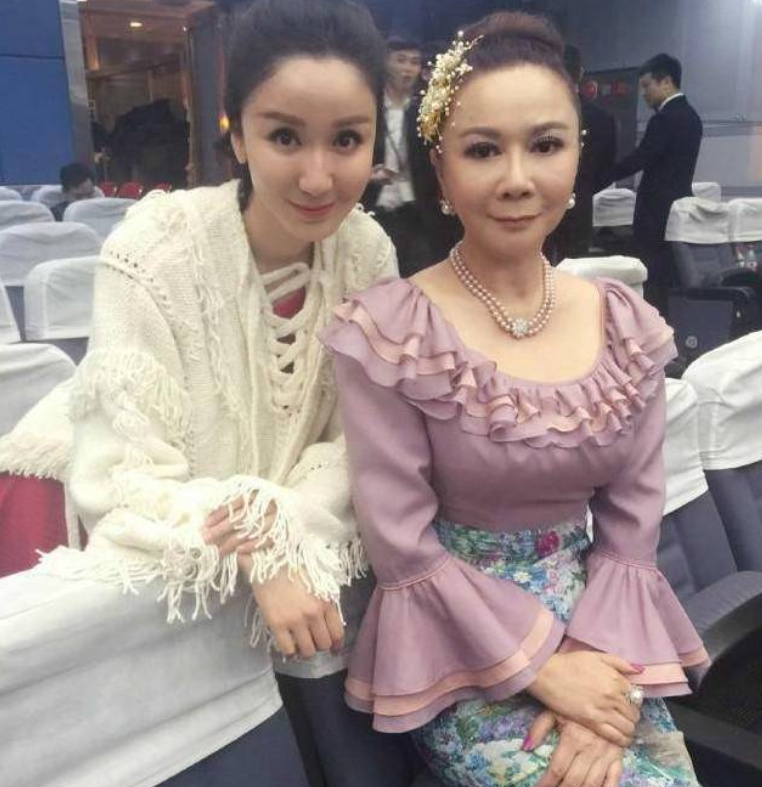 脸没恢复就别接戏了,“馒头脸蛋”演啥都拉胯,这些演员不羞吗?休闲区蓝鸢梦想 - Www.slyday.coM 脸没恢复就别接戏了,“馒头脸蛋”演啥都拉胯,这些演员不羞吗?休闲区蓝鸢梦想 - Www.slyday.coM