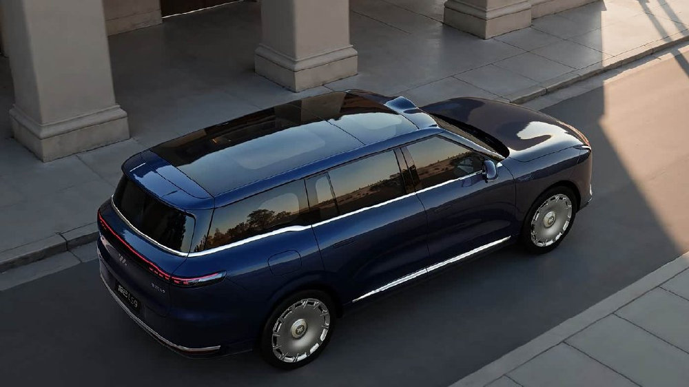 理想、蔚来都懵了！车企推出“变态”增程车，纯电、插混气短一截