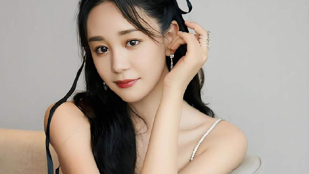 海陆：婚讯成谜？但她这一路的故事，比八卦带感多了