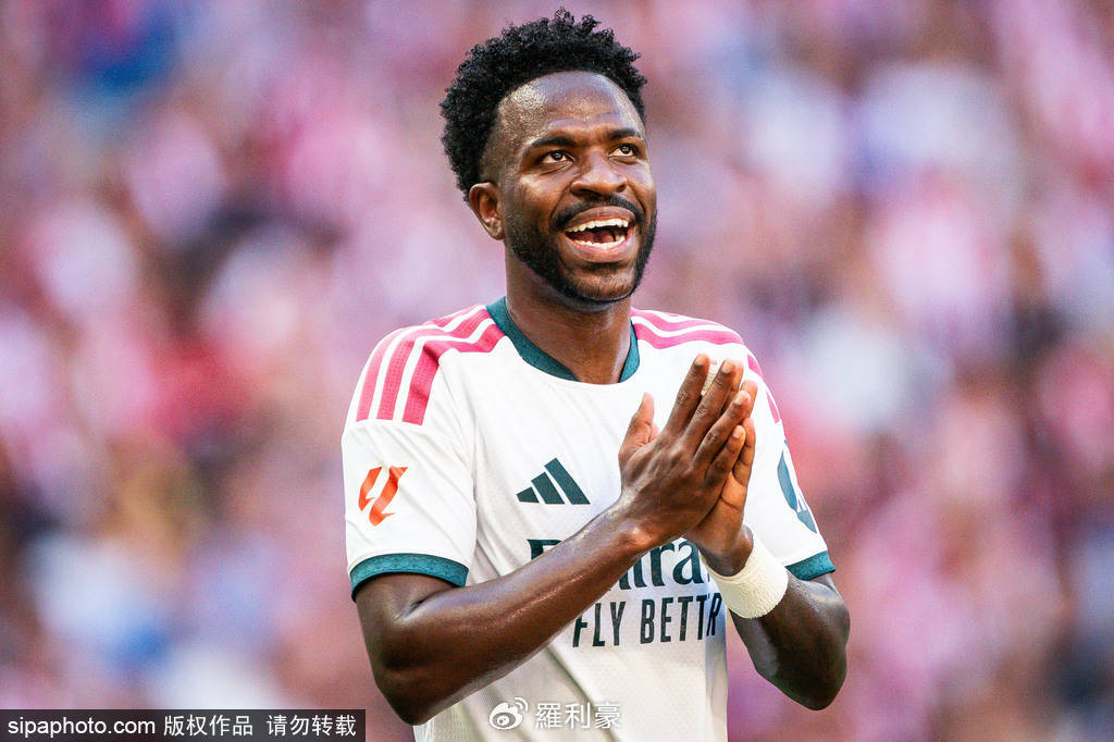 马竞2-1胜皇马 争议犯规引发争议 穆里尼奥执教第二败