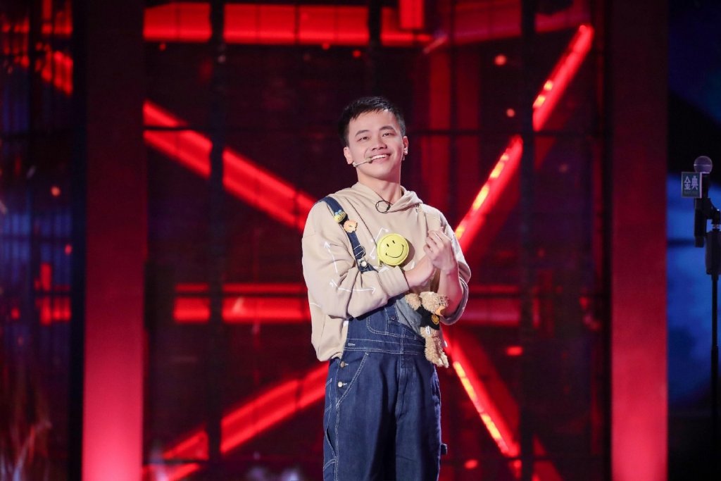 《脱口秀大会》第五季新人异常凶猛?除了毛豆是真的炸,其他不如去年休闲区蓝鸢梦想 - Www.slyday.coM 《脱口秀大会》第五季新人异常凶猛?除了毛豆是真的炸,其他不如去年休闲区蓝鸢梦想 - Www.slyday.coM