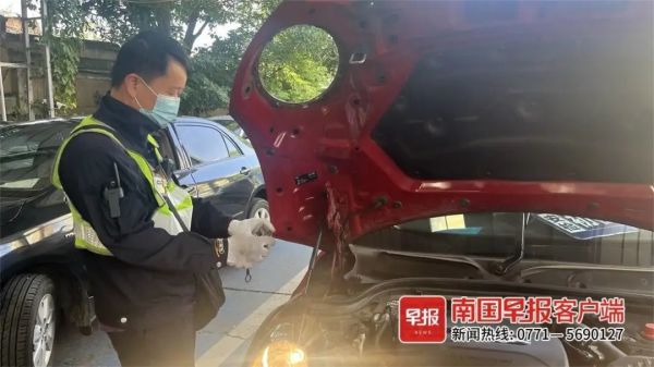 早新闻丨一家长接孩子放学未戴口罩,30多人被感染休闲区蓝鸢梦想 - Www.slyday.coM 早新闻丨一家长接孩子放学未戴口罩,30多人被感染休闲区蓝鸢梦想 - Www.slyday.coM