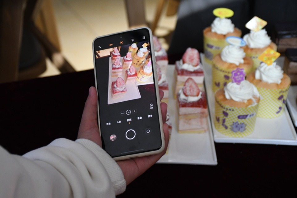 武汉一高校办校园美食节,5天发放500张免费餐券休闲区蓝鸢梦想 - Www.slyday.coM 武汉一高校办校园美食节,5天发放500张免费餐券休闲区蓝鸢梦想 - Www.slyday.coM