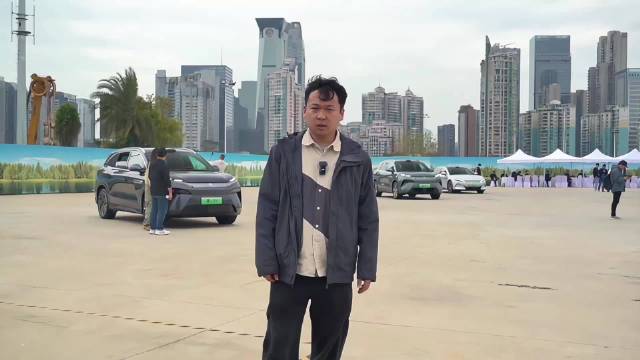 千匹马力、两秒级破百、1秒充2km何须50万？ 比亚迪超级e平台太强了！