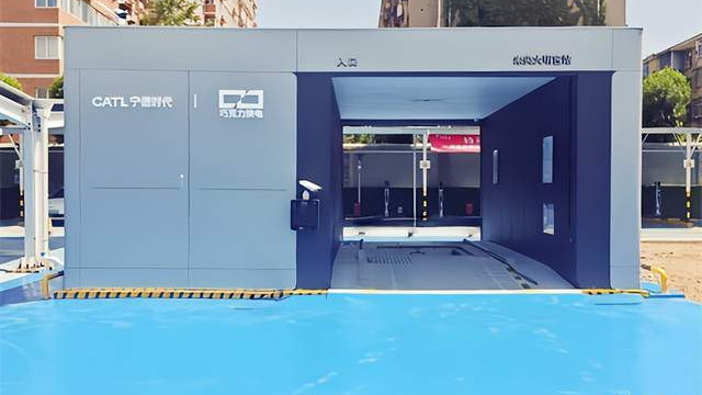 京东押注换电，背后是车企、电池厂、运营商、电网的利益暗战