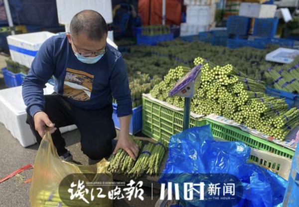 杭州人爱吃的本地菜大跌价,有的直接腰斩!老板:现在很实惠休闲区蓝鸢梦想 - Www.slyday.coM 杭州人爱吃的本地菜大跌价,有的直接腰斩!老板:现在很实惠休闲区蓝鸢梦想 - Www.slyday.coM