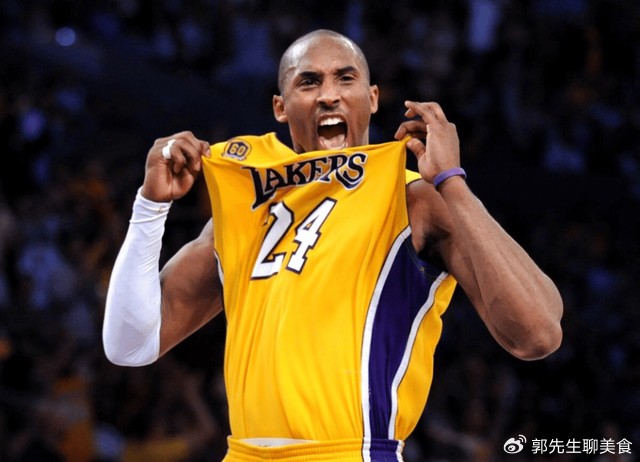 奥尼尔评湖人队史十大巨星：詹姆斯垫底，自己第5，第1无悬念