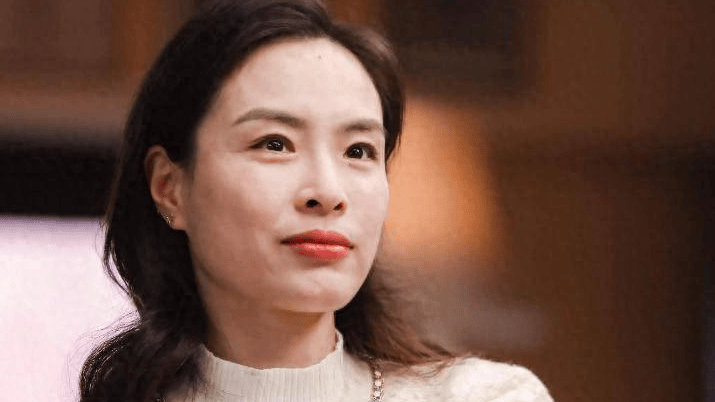 官宣上任，40岁吴敏霞亮相新岗位，联手10位奥运会冠军共事