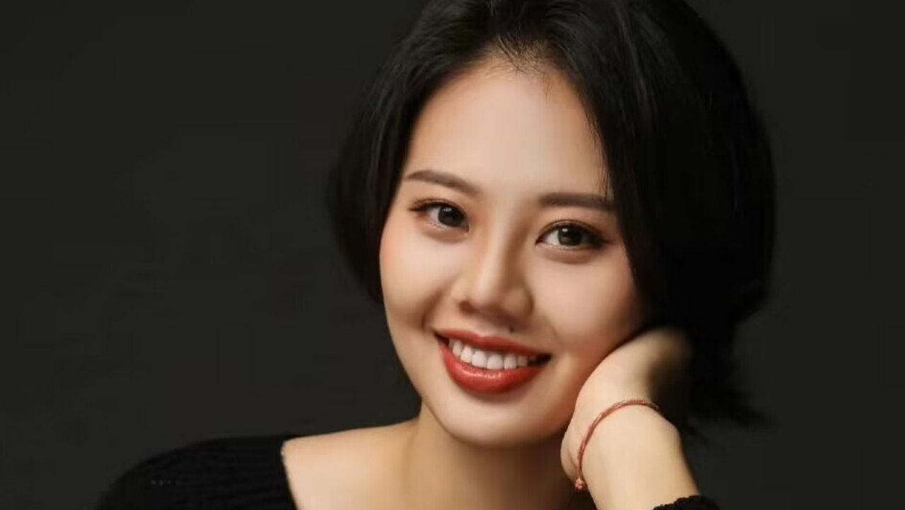 龚翔宇剪短发加盟日本女排俱乐部,刘海一剪气质全变,球迷直呼认不出 龚翔宇剪短发加盟日本女排俱乐部,刘海一剪气质全变,球迷直呼认不出