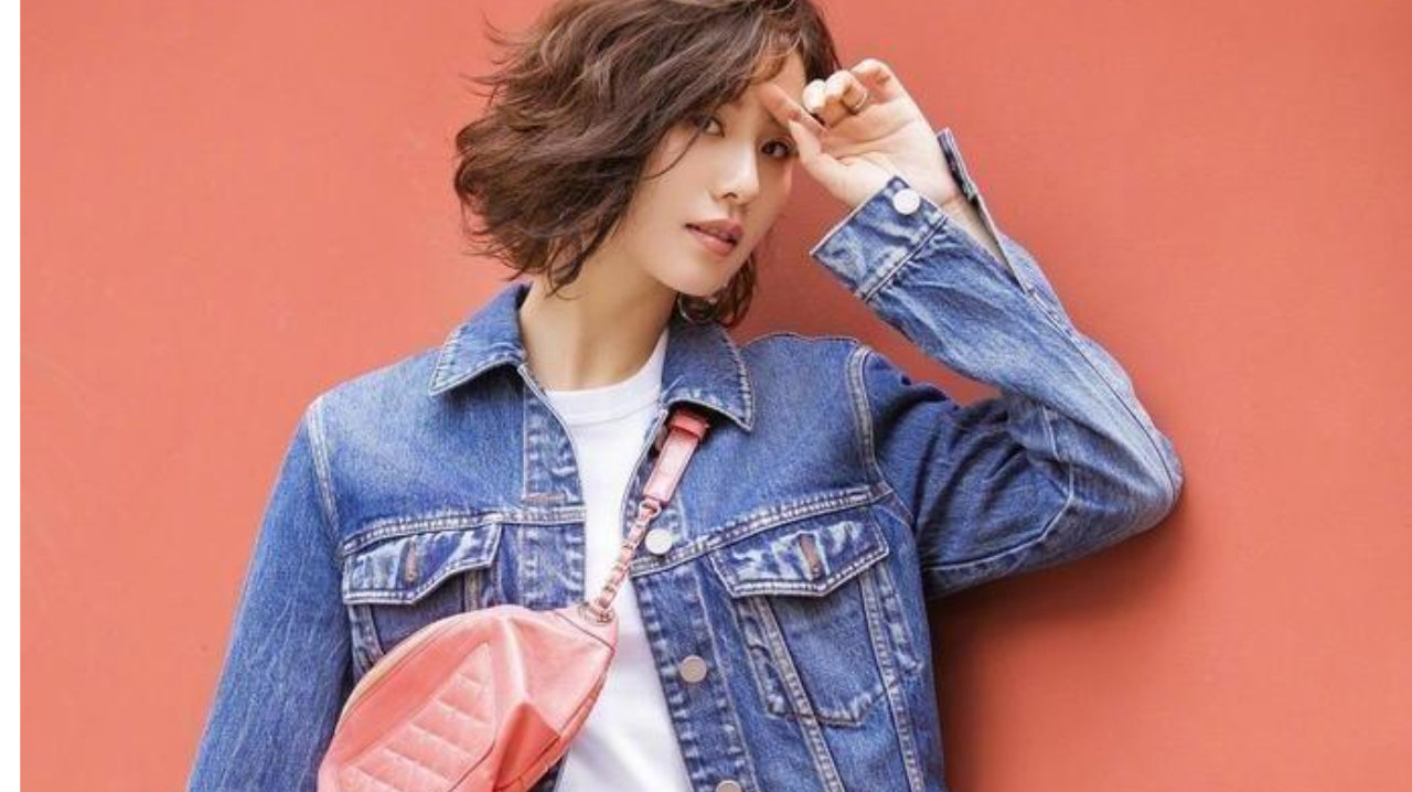 37岁刘诗诗剪短发后美上热搜！穿牛仔外套配短裙，又美又飒
