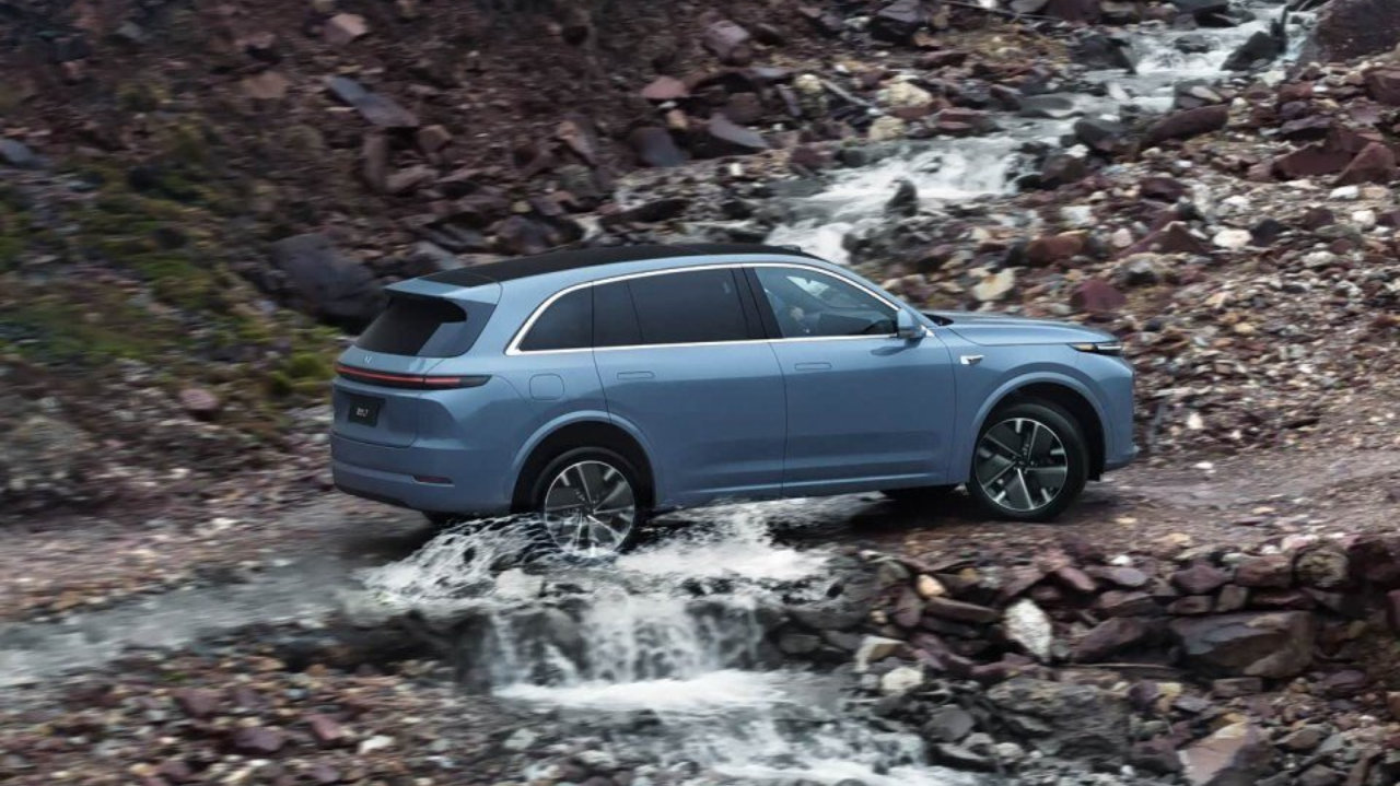 亏6.24亿，理想刚盈利又亏损了？看完一个数字，车主们反倒高兴了