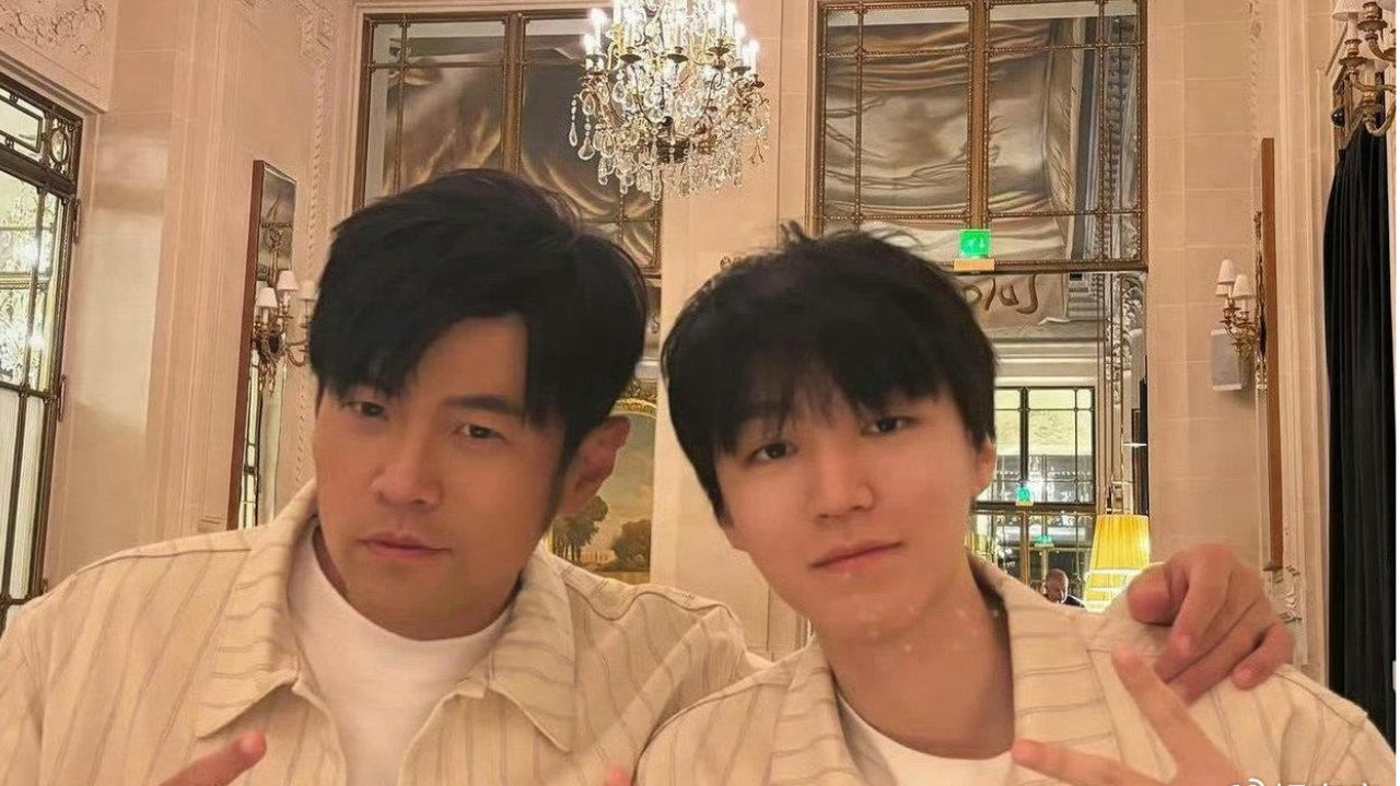 周杰伦与王俊凯澳网合照！11年从迷弟变挚友，这才是追星“天花板”