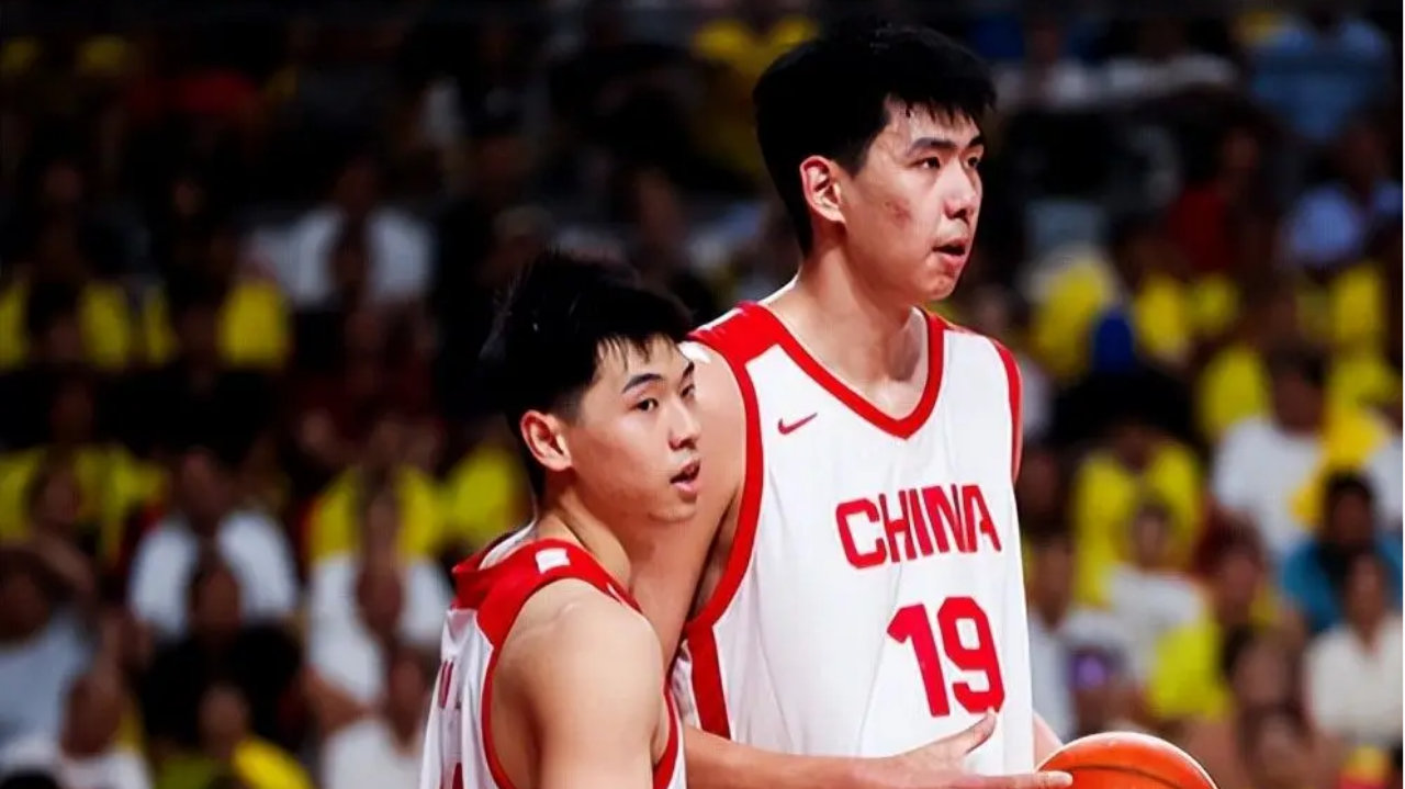 被杜锋耽误了！10分钟砍6板3帽，球迷：4年前去NCAA现在也能打NBA