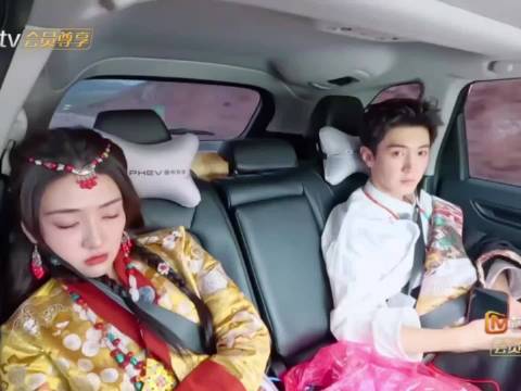 和梁洁聊天一定很有意思