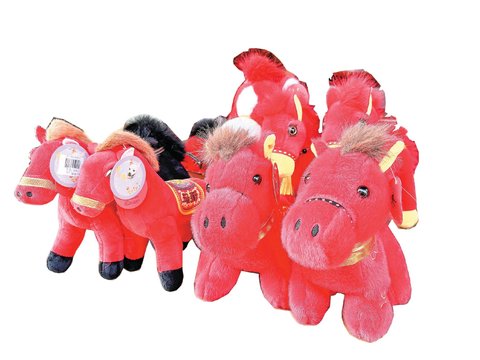 年货市场万“马”奔腾