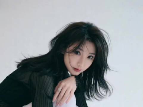 毛晓彤， 白敬亭，陈飞宇孙千，阚清子，性感哥