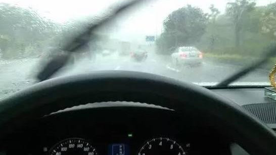 爱车保养时，千万别忘了这8个孔要定时清理