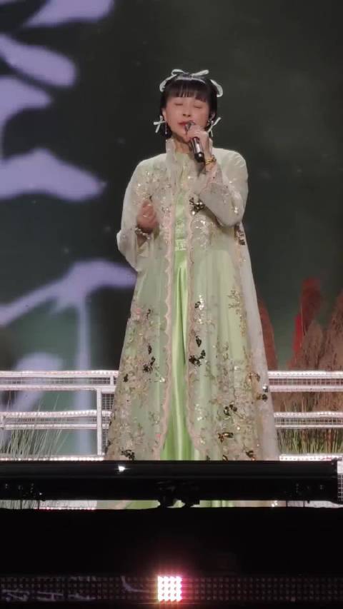 胥渡发文感慨苏州之行，不舍新白娘子传奇成员