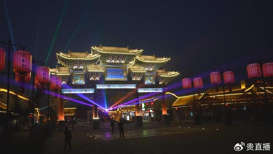 探访山西乔家大院，聆听一砖一瓦的传奇故事