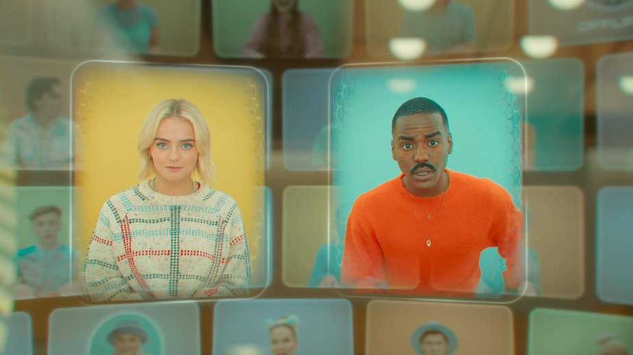 AI意识觉醒，放出太空蠕虫吞噬网红？