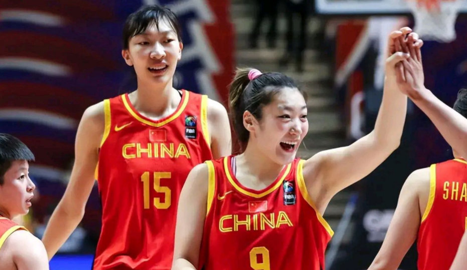 女篮霸主连续2场被爆冷？郑薇下课后又出手了：李梦韩旭被恩师倒戈？