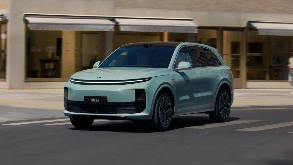 超10%，同比、环比双降！增程车越造越多，但是卖不动了？