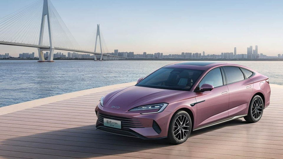 这不是危言耸听：最快明年，比亚迪的插混和纯电，就没有区别了