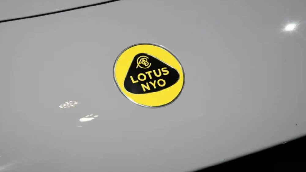 莲花跑车在英国裁员：是危机预警，还是转型阵痛？