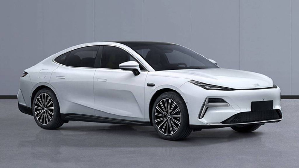 适合打工族开的三款汽车，合资国产都有，安全耐用还省油