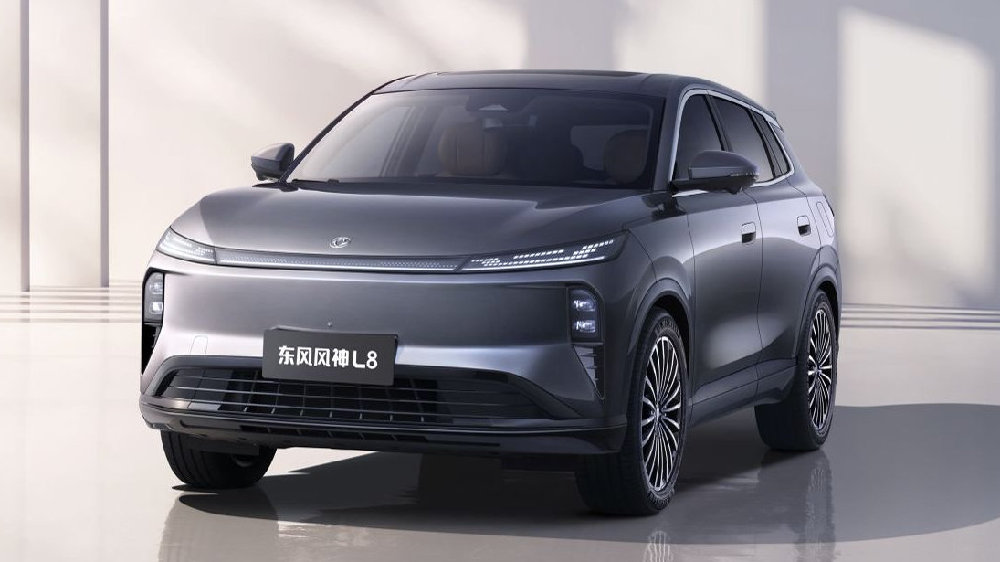 央企掀桌子有多猛？配齐冰箱彩电大沙发的插混SUV，15万内落地！