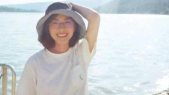 因长得太漂亮，七次拒绝特殊要求被封杀，现在终于凭实力走红！