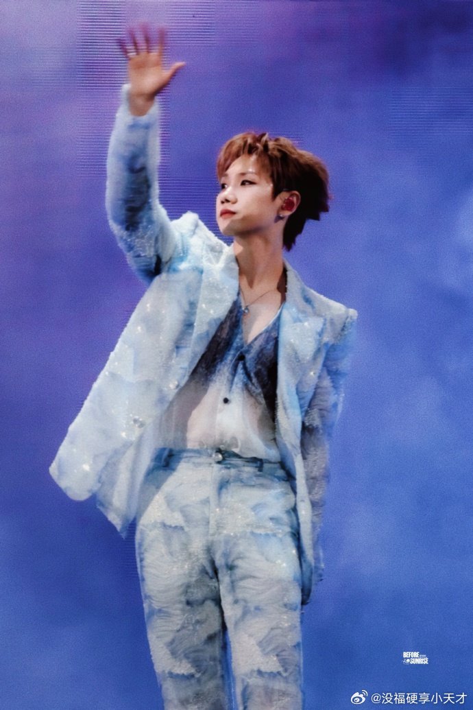 汪苏泷世巡口碑获粉丝路人同行一致好评