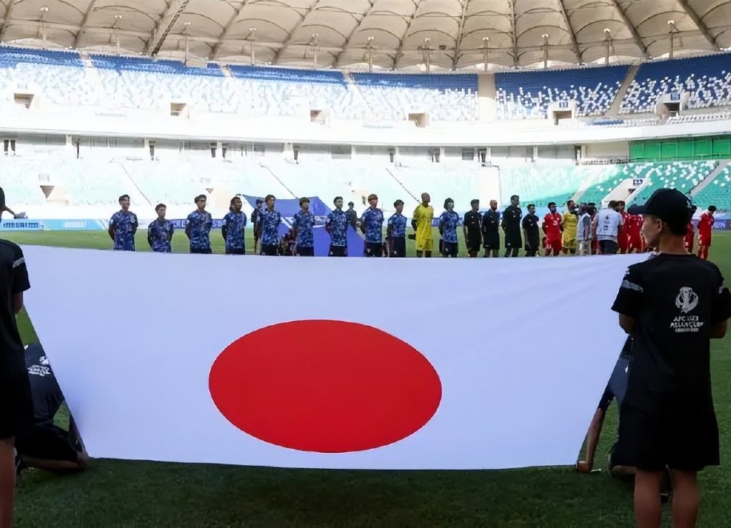 三个0比3！甩掉韩国的日本足球可怕的不只是比分！