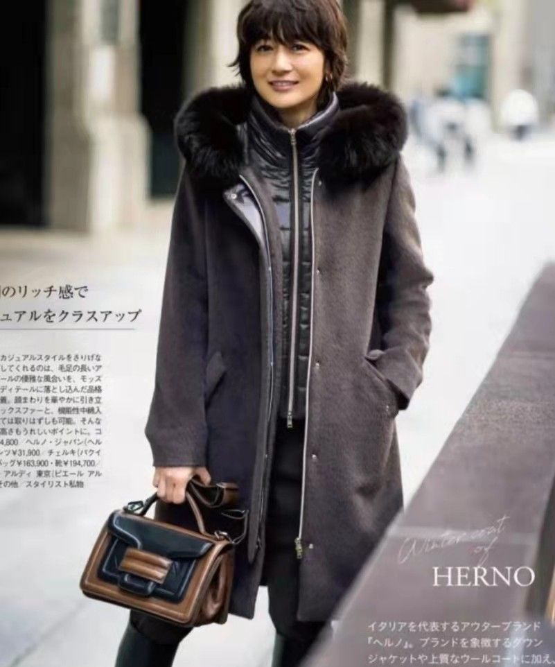 50岁女人会穿“呢大衣”更优雅,不信瞧瞧<a href=