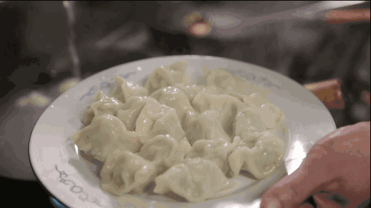 原来“歪果饺子”长这样,来看各国千奇百怪的dumplings休闲区蓝鸢梦想 - Www.slyday.coM 原来“歪果饺子”长这样,来看各国千奇百怪的dumplings休闲区蓝鸢梦想 - Www.slyday.coM