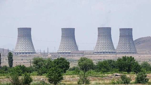 距首都仅36公里！该国的“核赌局”：用40%电力交换千万人安全？