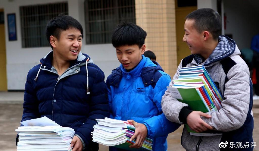 大多数的00后女性不想结婚，这是什么原因？听听她们怎么说-00后为什么普遍不想结婚