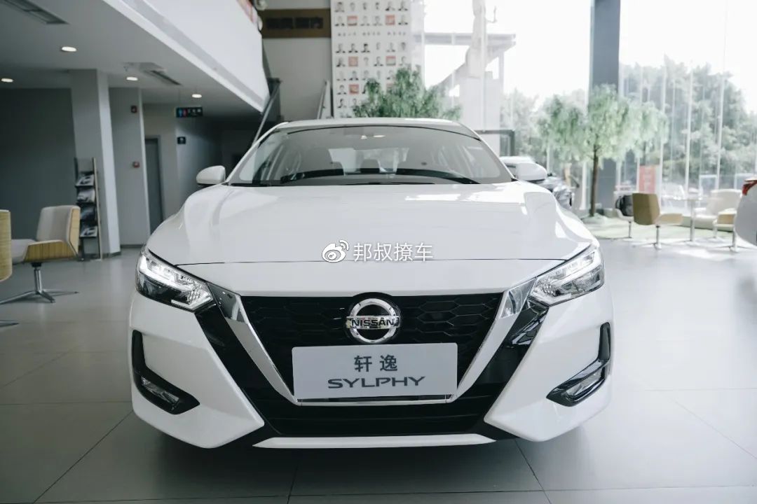 新款轩逸2022款图片,新款轩逸2021款图片 2022款轩逸来了!对比朗逸,谁才是全能王牌家轿?