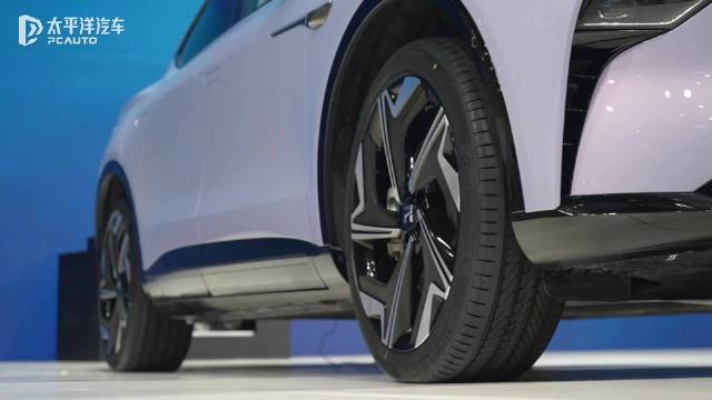 上汽荣威飞凡全新R7 一代卷王全面焕新