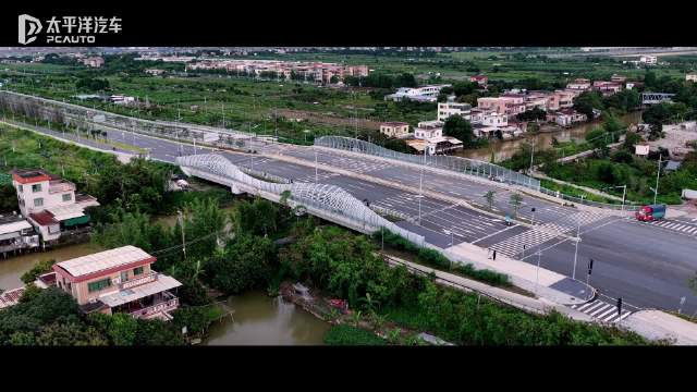 豪华SUV飞坡挑战，谁的悬挂真正让你“稳着陆”？