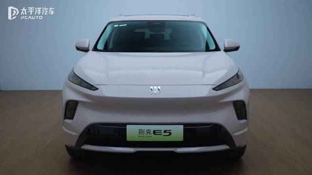 视频：新增车衣颜色，合资纯电的踏实之选，实拍别克E5