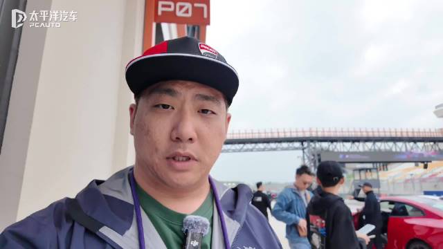 原厂即是究极体 赛道首试BMW M2 CS