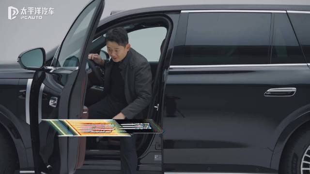 连座椅都用上AI了，抢先静态品鉴岚图泰山