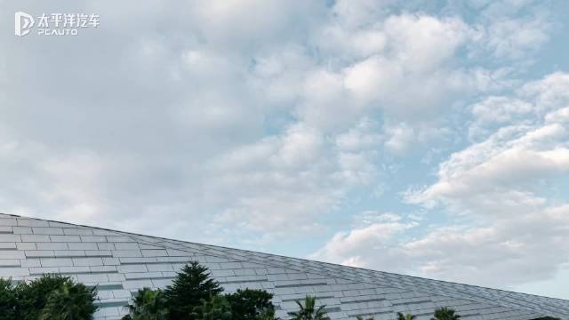 满配黑科技VS标杆级奢华，腾势N9与路虎揽胜全路况battle！