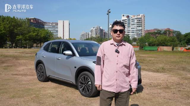 加量不加价的满分答案 试驾新款吉利银河星舰7 EM-i