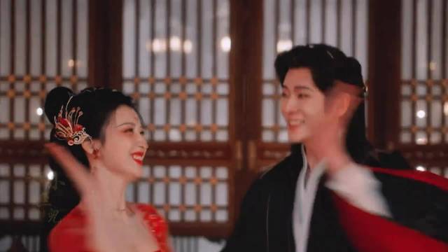 你以为是张三在演夏侯澹，实际上他早已成为夏侯澹