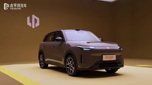 隐藏空间丰富配置真卷，静态体验零跑A10