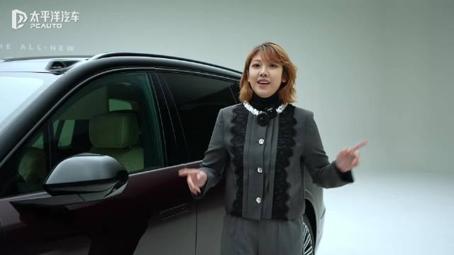 蔚来ES8星云红登场  巴斯夫顶 级工艺 + 东方文化基因 旗舰级车漆标杆